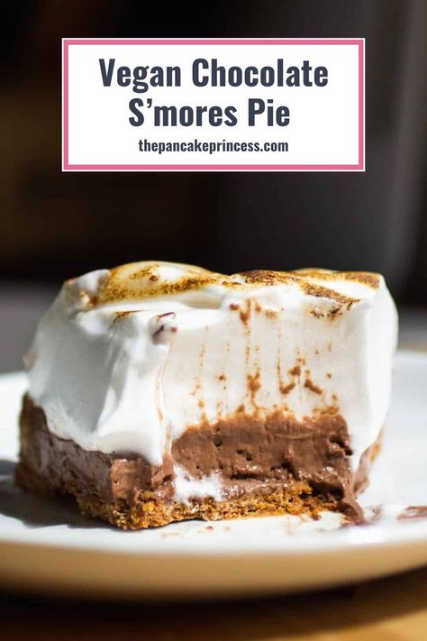 Enjoy this vegan smores pie with a no-bake filling and graham cracker crust. Filled with chocolate pudding, this easy dairy free pie is perfect for any occasion. As a dairy free chocolate pie, it’s a great vegan smores dessert for hot days. Among vegan summer desserts, this is the best vegan dessert. Indulge in this vegan smores treat today. Easy Dairy Free Pie, Dairy Free Chocolate Pie, Vegan Summer Desserts, Dairy Free Pie, Smores Pudding, Smores Treats, Pancake Princess, Vegan Smores, Dairy Free Pies