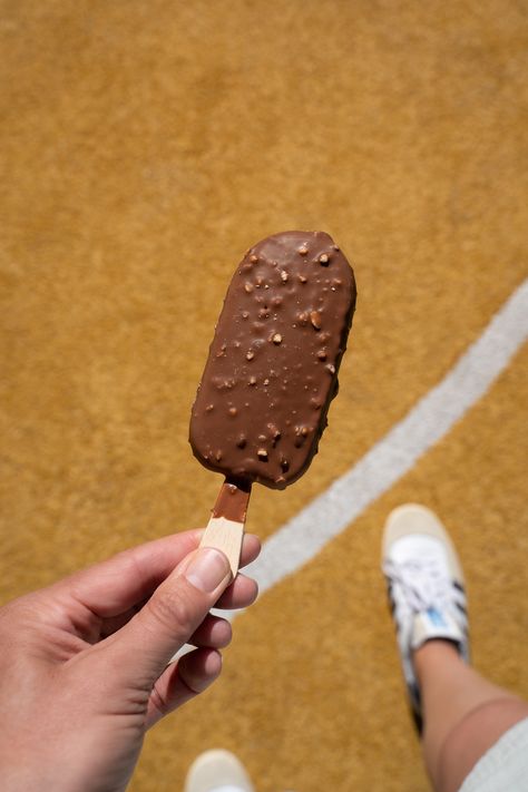 The Almond Frostick is our version of the classic ice cream with chocolate and almonds. This ice cream is plant-based, organic and soy, gluten and lactose free. Almond Ice Cream, Crunchy Chocolate, Almond Nut, Vegan Ice Cream, Lactose Free, Nuts, Plant Based, Caramel, Almond