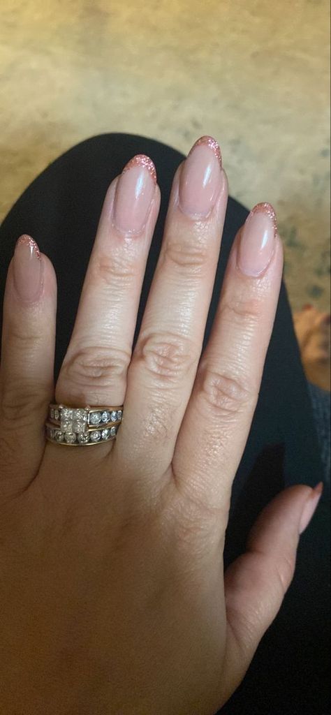 Rose gold french tip with pink powder Pink Gold French Nails, White French Tip Nails With Rose Gold, Nails That Match Rose Gold Dress, French Tip Rose Gold Nails, Rose Gold Nails For Prom, Dusty Rose French Tip Nails, Rose Gold Nails French Tip, Rose Gold Glitter French Tip Nails, Prom Nails Rose Gold