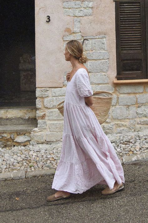 Loose Flowy Dress, Womens Linen Dresses, Sunday Church Outfits, Pink Linen Dress, Paloma Dress, Maxi Summer Dress, Short Sleeve Summer Dresses, Clothes Basket, Flowy Maxi Dress