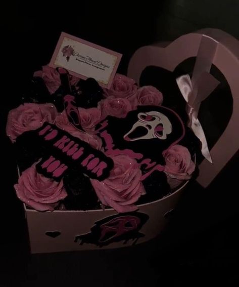 Pink Spooky Bouquet, Halloween Bouquet Toppers, Eternal Roses For Boyfriend, Spooky Eternal Rose Bouquet, Halloween Ribbon Bouquet, Halloween Rose Bouquet, Halloween Eternal Bouquets, Ghostface Bouquet, Spooky Ramos