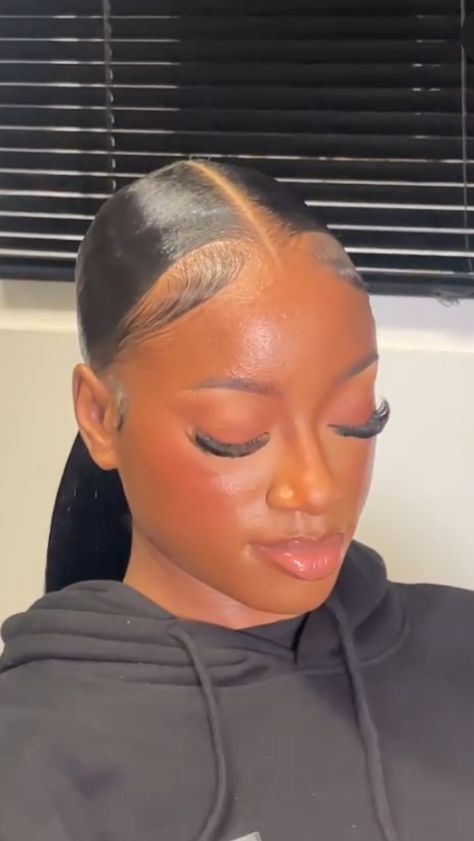 Middle Part Slick Back Natural Hair, Slicked Back Ponytail, Afro Wig, Sleek Ponytail Hairstyles, Straight Ponytail, Creative Hair, Natural Hairstyle, Big Forehead, Afro Wigs