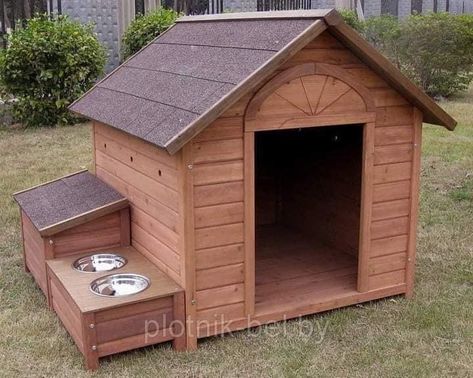 Wooden Dog House, Dog Corner, Dog House Plans, Outdoor Dog House, Cool Dog Houses, Dog House Diy, Dog Area, Wooden Dog, Wood Dog