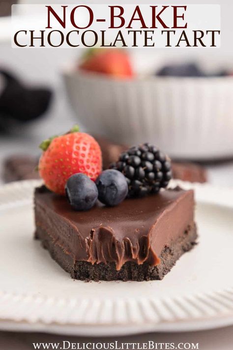 Chocolate Tart Recipe Mini, Chocolate Mousse Tart, Mini Tart Recipes, Desserts Mini, Dark Chocolate Desserts, Chocolate Tarts Recipe, Crushed Oreo, Chocolate Ganache Tart, Pie Ice Cream