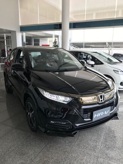 Honda Hrv Black, Honda Hrv Aesthetic, Honda Hrv Interior, Honda Hrv 2022, Honda Crv Hybrid, Honda Suv, Suv Honda, Honda Vezel, Best Suv Cars