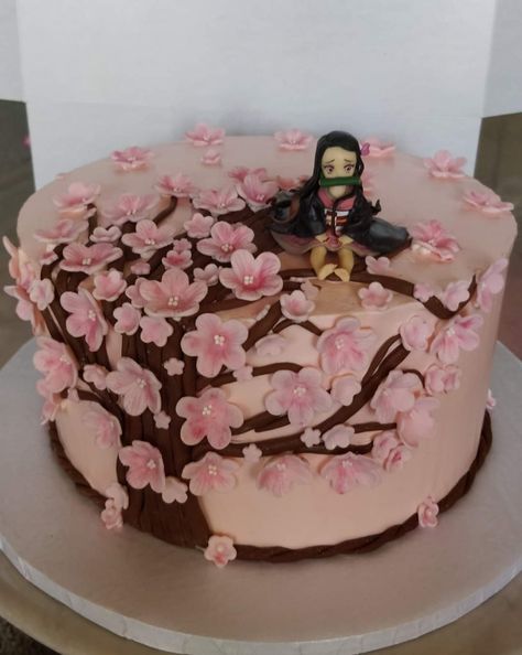 Nezuko Birthday Cake Ideas, Demon Slayer Cake Nezuko, Nezuko Food, Nezuko Party Ideas, Nezuko Cake Ideas, Demon Slayer Cake Design, Nezuko Birthday Party Ideas, Pastel Demon Slayer, Anime Bday Cake