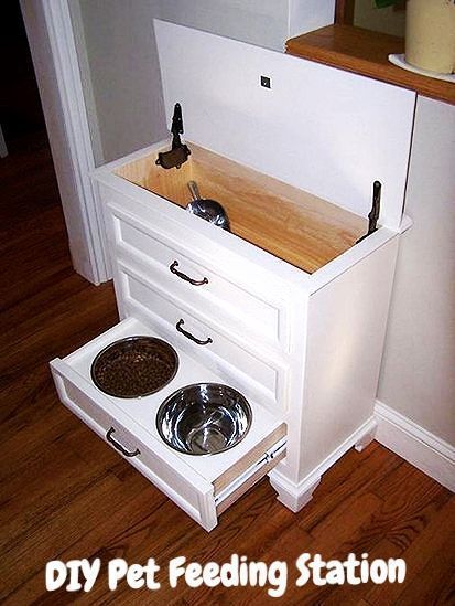 How to make a dog food storage and feeding station out of a dresser. Hamper Cabinet, Dog Food Station, Pet Feeding Station, Dog Feeding Station, Diy Dog Food, Pet Food Storage, Clutter Free Home, Feeding Station, Dog Food Storage