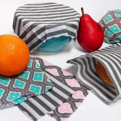 Food Covers Diy, Diy Bowl Covers, Reuse Plastic Containers, Diy Food Storage, Eco Craft, Diy Beeswax Wrap, The Frugal Crafter, Craft Food, Reusable Food Wrap