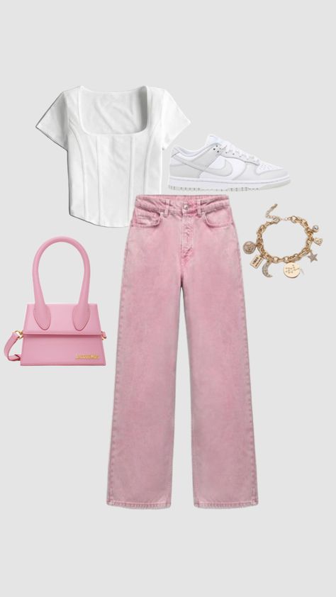 How To Style Light Pink Jeans, Pink Jeans Outfit Ideas, Pink Jean Outfits, Spring Outfits Korean Style, Light Pink Jeans Outfit, Pink Jeans Outfit Aesthetic, Pink Top White Pants, Comfy Athletic Outfits, Casual Pink Outfits