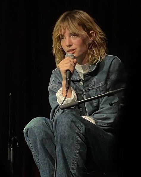 Maya Hawke, A Woman, Hair