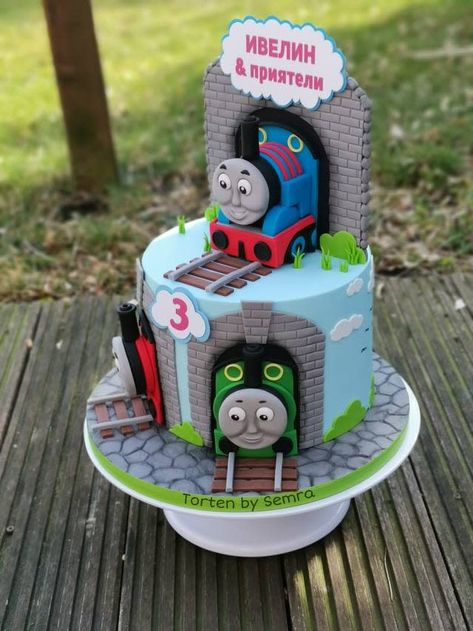 Tomas And Friends Cake, Thomas And Friends Birthday Cake, Thomas And Friends Cake, Thomas Birthday Cakes, Thomas Cake, Thomas Train Birthday, Thomas Party, Thomas The Train Birthday, Thomas Train Cake