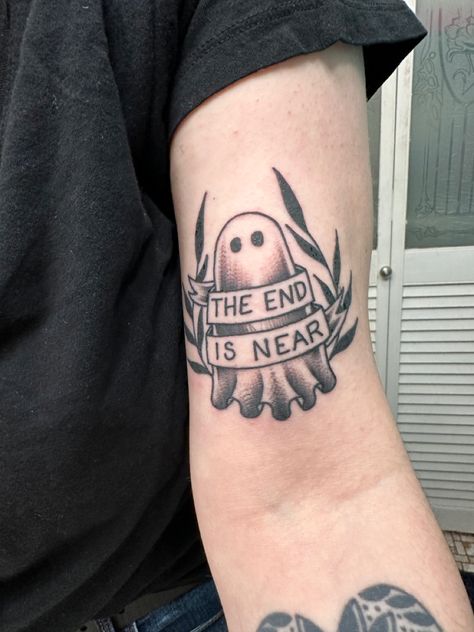 Phoebe Ghost Tattoo, Pheobe Bridgers Tattoo Ideas, Phoebe Bridgers Tattoo, Tattoos 2023, The End Is Near, Ghost Tattoo, Phoebe Bridgers, Piercing Ideas, Up Tattoos