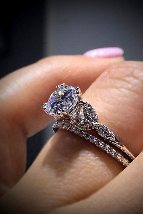 30 Fabulous Wedding Rings That All Women Adore ❤ See more: http://www.weddingforward.com/wedding-rings/ #wedding Wedding Rings Round, Beautiful Wedding Rings, Wedding Rings Solitaire, Dream Engagement Rings, Diamond Ring Settings, Wedding Rings Vintage, Engagement Ring Set, Bridal Ring Set, Gold Wedding Rings