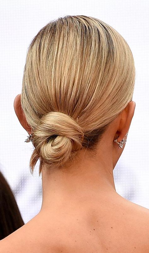 10 Hair Buns For Short Hair With Styling Tips Short Spiky Haircuts, Low Bun Hairstyles, Short Hair Bun, Hair Knot, 2015 Hairstyles, Low Bun, Easy Summer Hairstyles, Prom Hair, Hair Updos