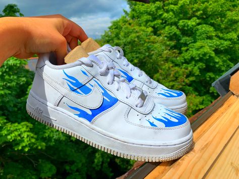 Made by @gracescustoms on instagram Blue flame Airforce1 trendy blue flames fire custom sneakers custom shoes Af1 Shoes, Painted Shoes Diy, Custom Sneakers Diy, Nike Shoes Girls, Diy Sneakers, Custom Shoes Diy, Custom Nike Shoes, Jordan Shoes Girls, Cute Nike Shoes