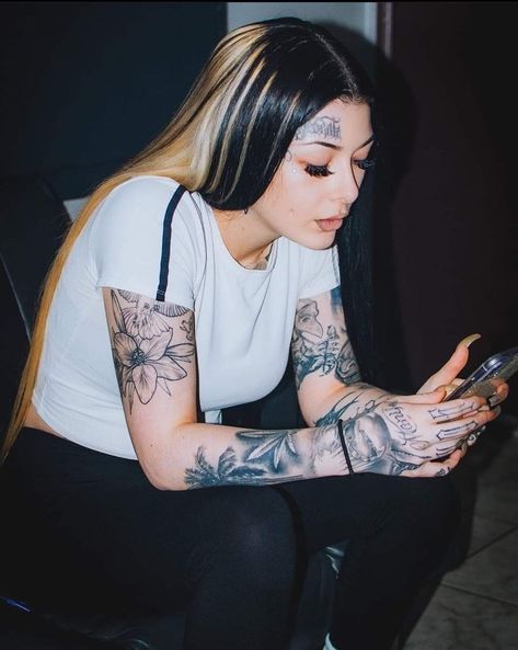 Lady Xo, Horrible Tattoos, Eating Food Funny, Army Girlfriend Pictures, Girls Dp, Girly Photography, Fashion Killa, Boss Lady, Girl Tattoos