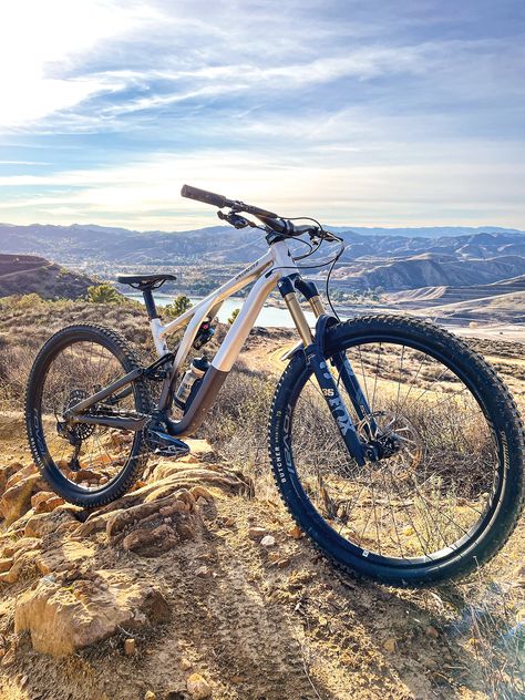 LONG TERM REVIEW: SPECIALIZED STUMPJUMPER EVO ELITE ALLOY - Mountain Bike Action Magazine Specialized Stumpjumper Evo, Stumpjumper Evo, Specialized Mountain Bikes, Mountain Bike Action, Specialized Stumpjumper, Specialized Bikes, Angel Gabriel, Bike Parking, Mtb Bike