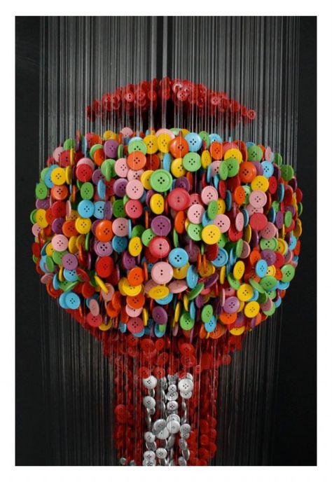 Augusto Esquivel is a Miami-based artist who composes sculptures using hundreds of buttons hanging by wires Arte Peculiar, Gumball Machine, Wow Art, Button Art, Button Crafts, Mix Media, Land Art, Sewing A Button, Cool Stuff