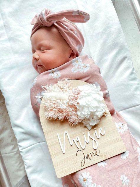 Penny and co collections – Penny and Co Collections Dried Floral Arch, Newborn Name Sign, Name Sweater, Birth Announcement Sign, Announcement Sign, Baby Birth Announcement, White Florals, Pregnancy Announcements