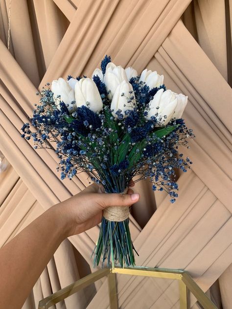 Navy Blue Bridal Bouquet/white Tulip Bridal Bouquet/navy Blue Boutonniere/rustic Wedding Set/navy Blue Wedding Set/preserved /dried Flowers - Etsy Winter Wedding Florals Blue, December Wedding Blue, Neptune Blue Wedding, Midnight Blue Wedding Theme Receptions, Wedding Bouquets Bride Blue, Blue Flower Arrangements Wedding, Navy Themed Wedding, Navy And Black Wedding, Navy Blue And Black Wedding