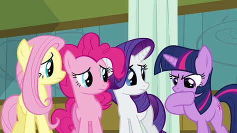 Twilight Thinking Iconic 4 People Group, 4 People Friend Group, 4 Friends Pictures Cartoon, Mlp Screencaps, Mlp Aesthetic, Friends Cartoon, Mane 6, Pony Pictures, Best Friends Cartoon