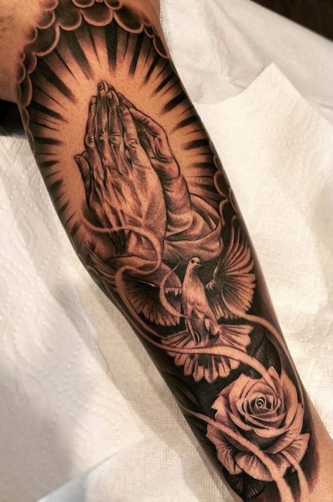 Religous Tattoo, Tattoo Bras Homme, Tato Dada, Tattoo Graffiti, Men Tattoos Arm Sleeve, Graffiti Tattoo, Tattoo Magazine, Forarm Tattoos, Forearm Sleeve Tattoos