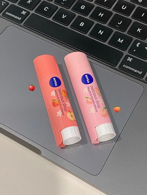 Vaseline Lip Balm Aesthetic, Lip Balm Aesthetic, Nivea Lip Balm, Skin Care Basics, Makeup Order, Lip Balm Collection, Diy Skin Care Routine, Good Skin Tips, Perfect Skin Care Routine