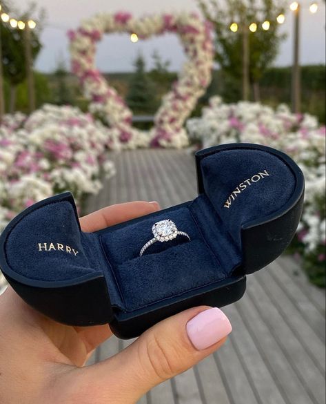 Harry Winston wedding ring Harry Winston Ring, Tiffany Engagement Rings, Harry Winston Engagement, Engagement Rings White Gold, Creation Of The World, Tiffany Engagement, Dream Marriage, Dream Wedding Ring, Tiffany Rings