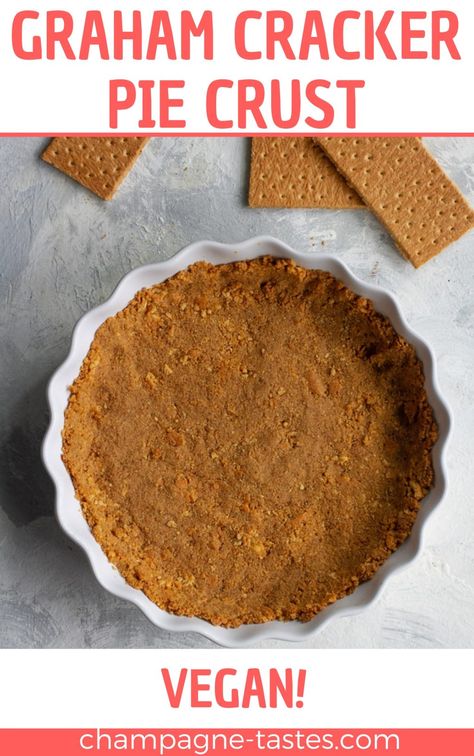 This easy vegan graham cracker crust is quick, only uses 3 ingredients, and looks and tastes infinitely better than store bought crust! Graham Cracker Pie Crust, Cracker Pie Crust, Graham Cracker Pie, Graham Cracker Crust Recipe, Chocolate Pie Crust, Cracker Pie, Graham Cracker Crust Pie, Vegan Pie, Chocolate Graham Crackers