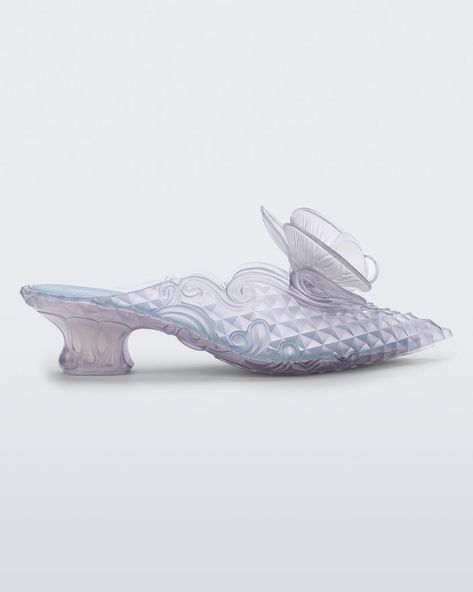 Vegan Jelly, Mini Melissa Shoes, Mode Shoes, Disney Shoes, Court Shoe, Beach Slides, Melissa Shoes, Y Project, Mini Melissa