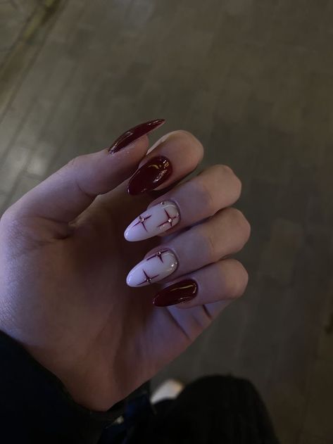 Gothic Nail Designs, Red And White Nails, Nail Designs Ideas, Dark Red Nails, Wine Nails, Prettiest Celebrities, Formal Nails, Red Acrylic Nails, Gothic Nails