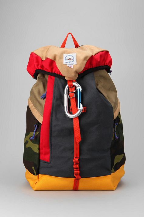 Something about this pack makes me like it. Epperson Mountaineering, Mountaineering Climbing, Alpine Style, Overnight Travel Bag, Gents Fashion, Sweet Bags, Repair Clothes, Clothing Hacks, Sneakers Men Fashion