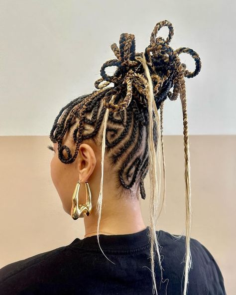 The Milan Earrings ft @slayedinbraids #earrings #braids #braidstyles #braidsbraidsbraids #braidseason #goldearrings #jewelry #byjumzs #slayedinbraids Protective Style Braids, High Fashion Hair, Editorial Hair, Hair Flip, Hair Laid, Natural Hair Inspiration, Natural Hair Tips, Locs Hairstyles, Different Hairstyles