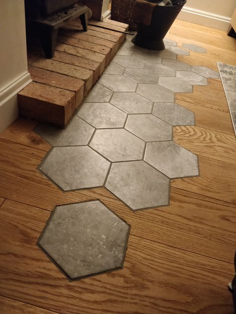 Hexagon Tile Hearth, Hex Tiles Kitchen, Hex Tiles, Brick Hearth, Wood Stove Fireplace, Wood Tile Floors, Oak Flooring, Dome House, Deco Originale