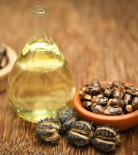 When you're nearing your due date you are willing to try anything to kick-start labor. Here’s what you need to know about using castor oil to induce labor. Castor Oil Induce Labor, Castor Oil Benefits, Castor Oil For Hair, Remove Blackheads, Dead Cells, Skin Remedies, Hair Remedies, Homemade Face, Unwanted Hair Removal