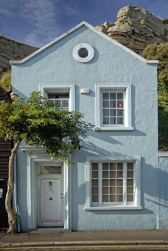 Uk Buildings, Hastings East Sussex, Exterior House Colors Stucco, House Uk, Stucco Homes, Blue Cottage, Cute House, East Sussex, Urban Sketching