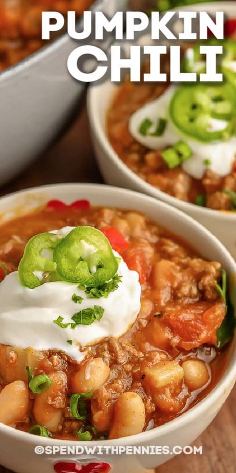 Pumpkin chili tastes so good with creamy white beans and red peppers. Go for a keto version with no beans, or spice it up with extra chili peppers— the choice is yours. #spendwithpennies #pumpkinchili #entree #recipe #turkey #paleo #instantpot #crockpot #stovetop #easy #healthy #best Meal With Beans, Creamy White Beans, Pumpkin Chili Recipe, Savory Pumpkin, Favorite Chili Recipe, Lentil Chili, Pumpkin Chili, Best Chili Recipe, Recipes Mexican