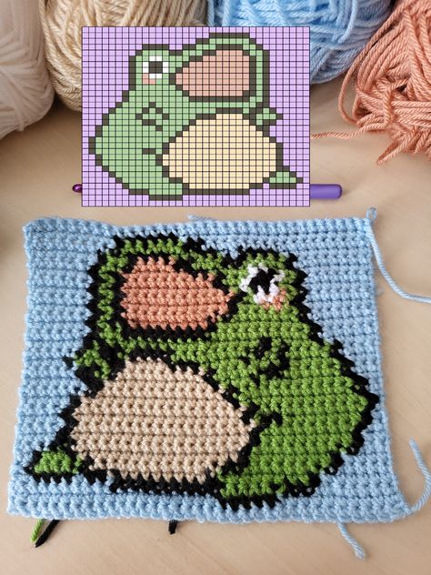 Square Tapestry Crochet, Crochet Tapestry Projects, Pixel Crochet Projects, Mushroom Tapestry Crochet Pattern, Crochet Frog Blanket, Crochet Tapestry Studio Ghibli, Frog Tapestry Crochet, Cute Crochet Tapestry Patterns, Graph Patterns For Crochet