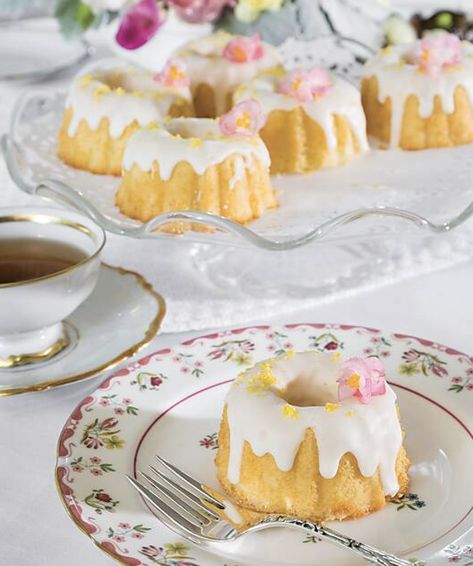 Looking for the perfect conclusion to your tea party? Bring your afternoon tea to a close with beautiful and scrumptious miniature cakes, like these dainty Mini Lemon Bundt Cakes that graced the cover of our March/April 2021 issue. Find a lovely collection of 9 scrumptious petite treats for teatime at https://bit.ly/3hACh7T. China courtesy of @replacementsltd. Lemon Bundt Cakes, Mini Lemon Bundt Cakes, Lemon Glaze Recipe, Mini Bundt Cakes Recipes, Sandwiches Recipes, Sweet Glaze, Lemon Bundt Cake, Sour Cream Cake, Mini Bundt Cakes