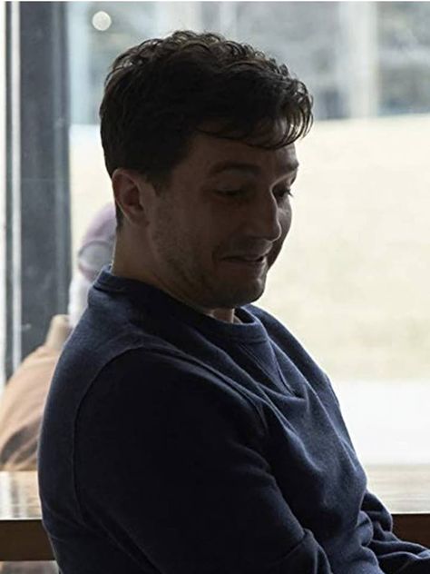 Viktor Hargreeves, John Magaro, Vanya Hargreeves, Character Bank, Love Interest, Image Bank, Men Hairstyles, Latest Tops, Dark Horse Comics