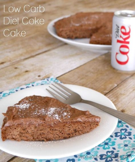 Low Carb Diet Coke Cake - a sugar free and gluten free recipe #lowcarb #lowcarbcake #lowcarbdesserts #dietcoke Coke Brownies, Diet Coke Brownies, Diet Coke Cake, Keto Cleanse, Coke Cake, Keto Cakes, Low Carb Cake, Keto Cake, Keto Low Carb Recipes