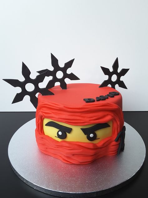 Red Ninjago Cake, Ninja Cupcake Cake, Ninja Lego Cake, Ninjago Torte, Ninja Birthday Cake, Ninja Cupcakes, Ninjago Cake, Ninja Cake, Lego Ninjago Party