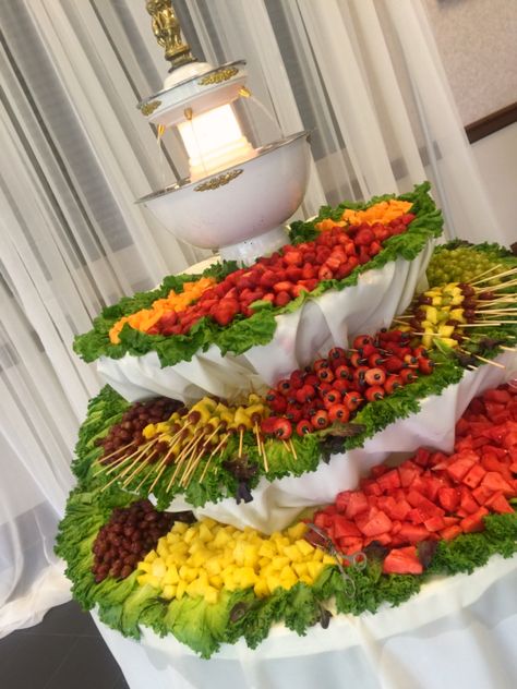 Fruit Display For Wedding, Catering Fruit Display, Fruit Table For Wedding, Fruit Tower Display, Fruit Table Ideas Birthday, Fruit Bar Ideas Parties, Fruit Table Ideas Wedding, Fruit Table Wedding, Fruit Bar Wedding