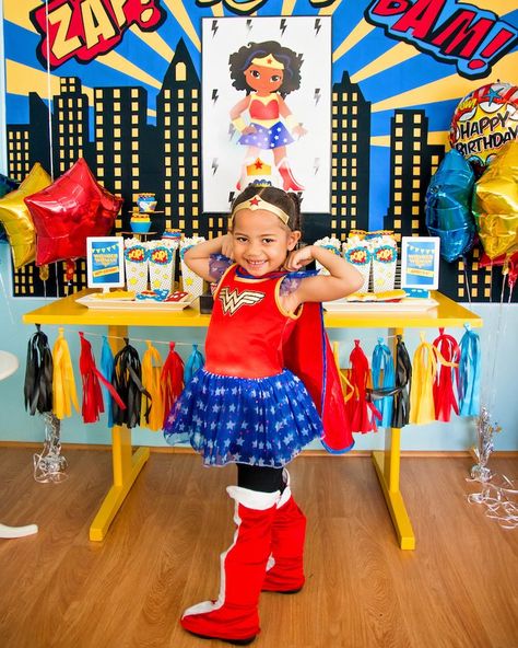 Wonder Woman Superhero Birthday Party on Kara's Party Ideas | KarasPartyIdeas.com (6) Superhero Photo Booth, Supergirl Party, Wonder Woman Birthday Party, Women Party Ideas, Wonder Woman Superhero, Superhero Party Favors, Wonder Woman Party, Wonder Woman Birthday, Superhero Birthday Cake