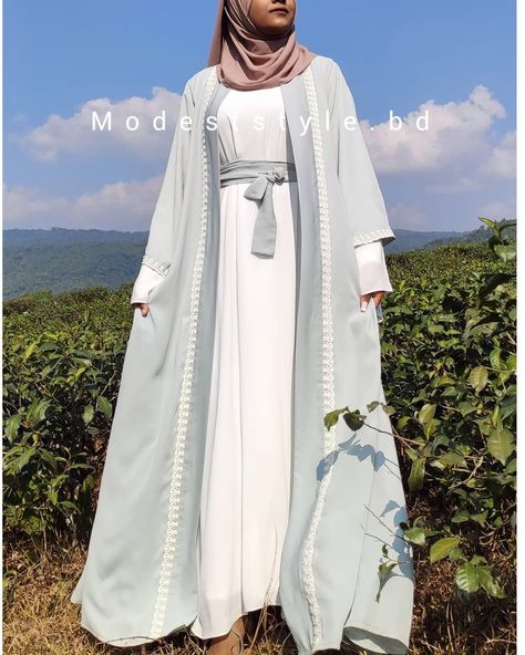 Stylish Abaya Designs Dubai, Stella Fashion, Latest Abaya, Abaya Collection, Abaya Design, Muslim Fashion Hijab Outfits, Muslim Women Fashion, Hijab Outfits, Mode Abaya