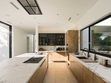 House Kitchen Design, Modern Ranch House, Paradise Valley Arizona, Modern Ranch, Desert Homes, Paradise Valley, Ranch Style Home, Minimalist Architecture, Indoor Outdoor Living