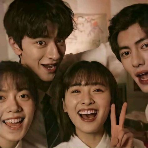 #1weekfriends #chinesedrama One Week Friends Chinese Drama, Reference People, Shen Yue, Chen Zheyuan, Drama List, Korean Drama List, Chinese Movies, Cute Couple Art, Chinese Drama