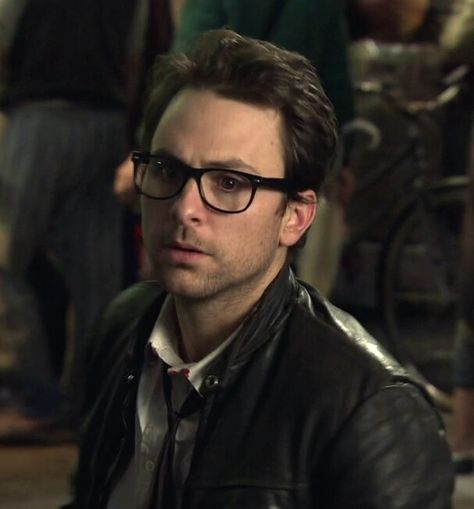 Charlie Day Charlie Kelmeckis Pfp, Newton Geiszler, Charlie Day Pfp, Jim Carrey Pfp, Charlie Day Pacific Rim, Charlie Kelly Icons, Charlie Kelly Gif, Kaiju Groupie, Charlie Kelly Meme