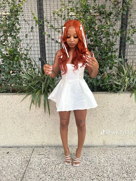 Cute Skirt Birthday Outfits, White Dress Silver Accessories, Present Dress Up Day, Ginger Hair Dress Outfit, 8th Graduation Dresses, 8th Grade Luncheon Outfit, Hocoming Dresses Black Women, Homecoming Dresses 9th Grade, Hoco Freshman Dresses