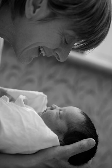 Grandma and her newborn granddaughter love you mom:) Portrait by Monica Michelle  www.monicamichelle.com Grandma And Newborn Pictures, Granddaughter And Grandma Pictures, Grandma And Granddaughter Photography, Grandmother Granddaughter Photography, Grandma And Granddaughter, Mom Portrait, Grandmother Granddaughter, Portrait Photoshoot, Newborn Shoot